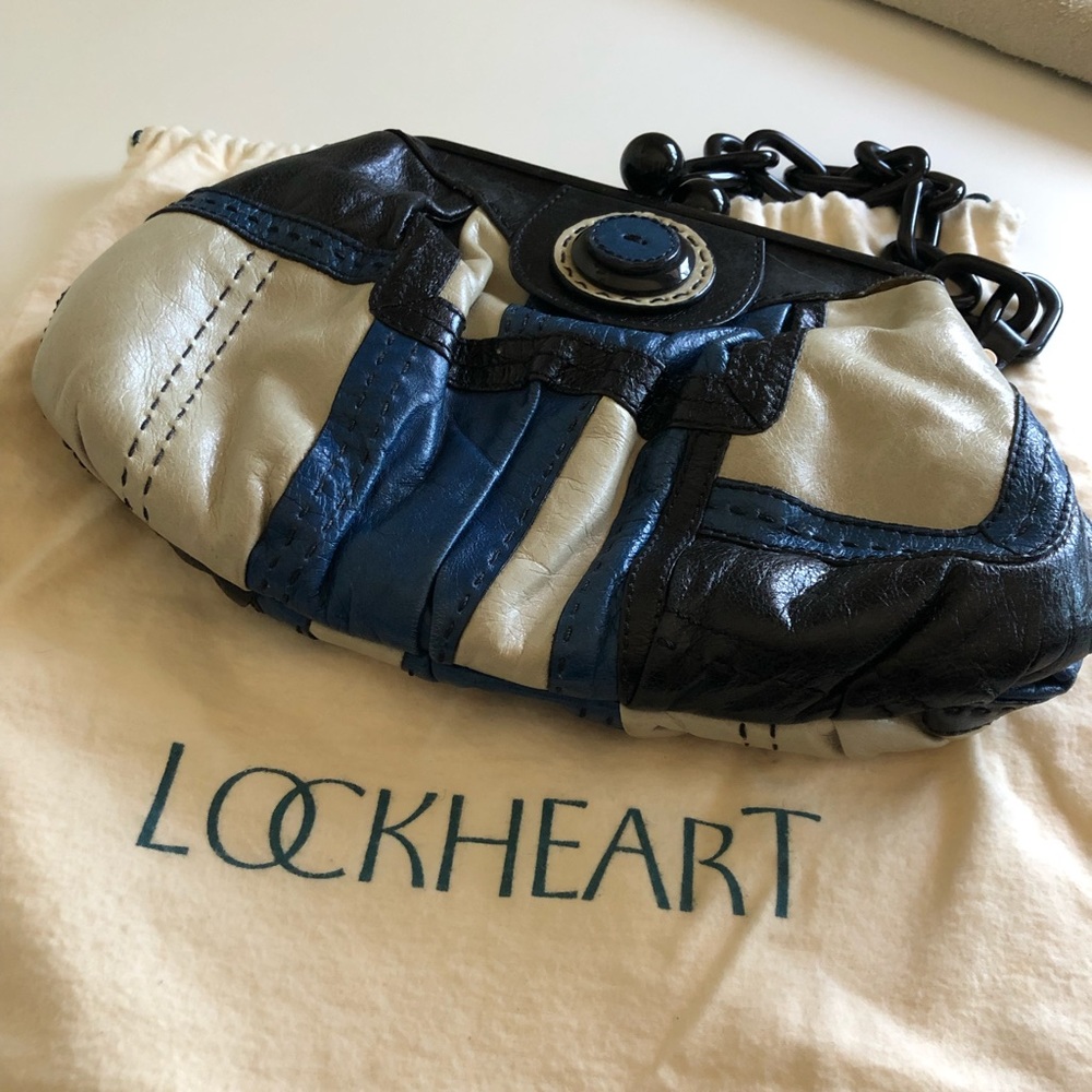 Lockheart Shoulder Handbag